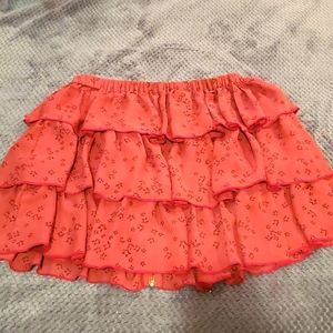 Tiered mini skirt